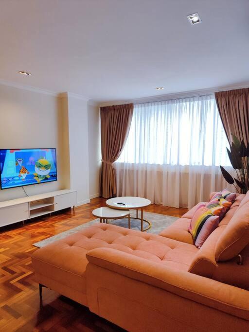 Newly Reno Cosway Pavilion Klcc Bukit Bintang Kuala Lumpur